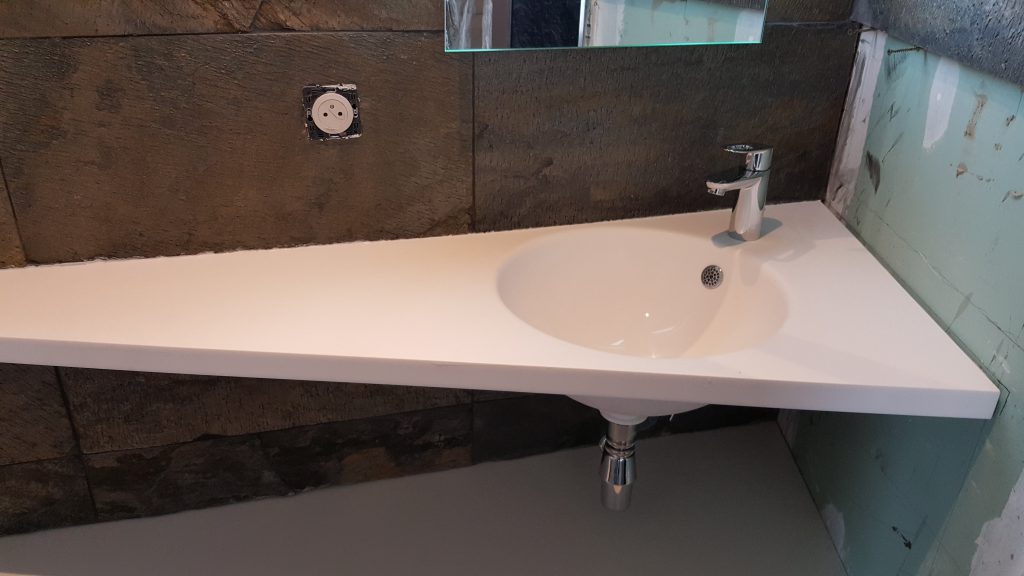 Lavabo salle de douche réalisé sur mesure AG2P